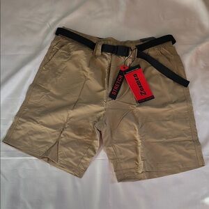 Zusmen Men's Stretch Khaki Sports / Hiking Shorts Size Small (32)